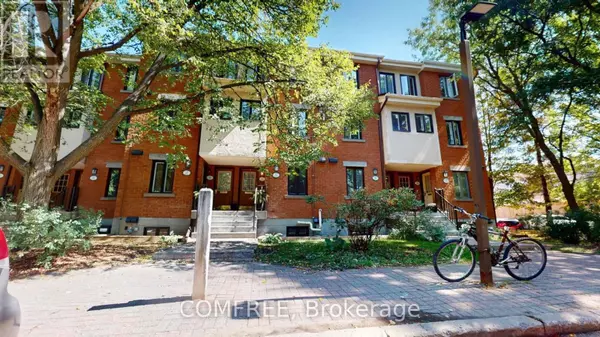 23 Blue Moon Private #100, Ottawa, ON K1K4K5