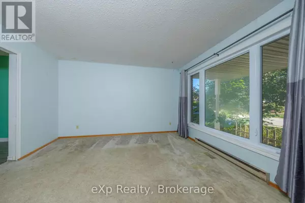 Saugeen Shores, ON N0H2C4,526 THEDE DRIVE