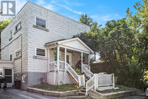 374-378 MONTFORT STREET, Ottawa, ON K1L5N1