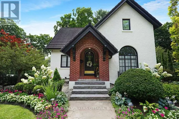 Ottawa, ON K1M0R8,386 ASHBURY ROAD
