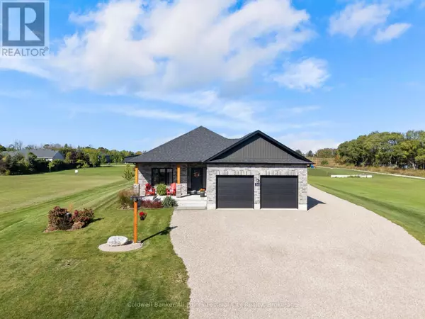 Ashfield-colborne-wawanosh (ashfield), ON N7A3X9,33 WELLINGTON STREET S