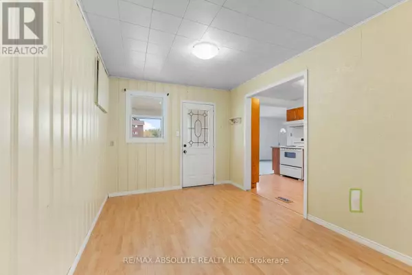 Arnprior, ON K7S1C1,106 EDEY STREET