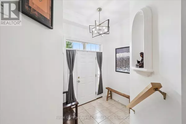 Cambridge, ON N3H5R6,678 MORTIMER DRIVE