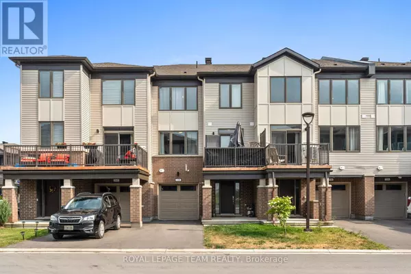 738 CHROMITE PRIVATE, Ottawa, ON K2J7J2