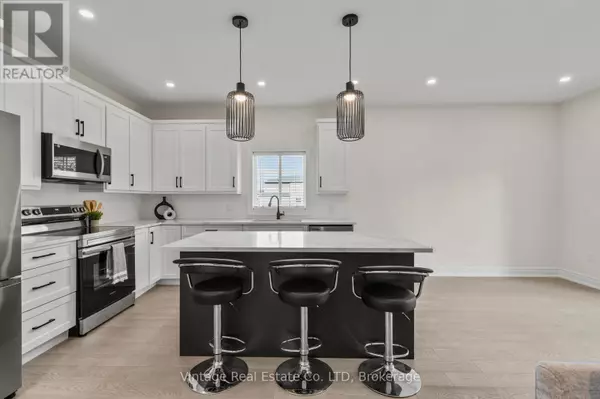 Thorold (allanburg/thorold South), ON L2V0M6,181 HODGKINS AVENUE