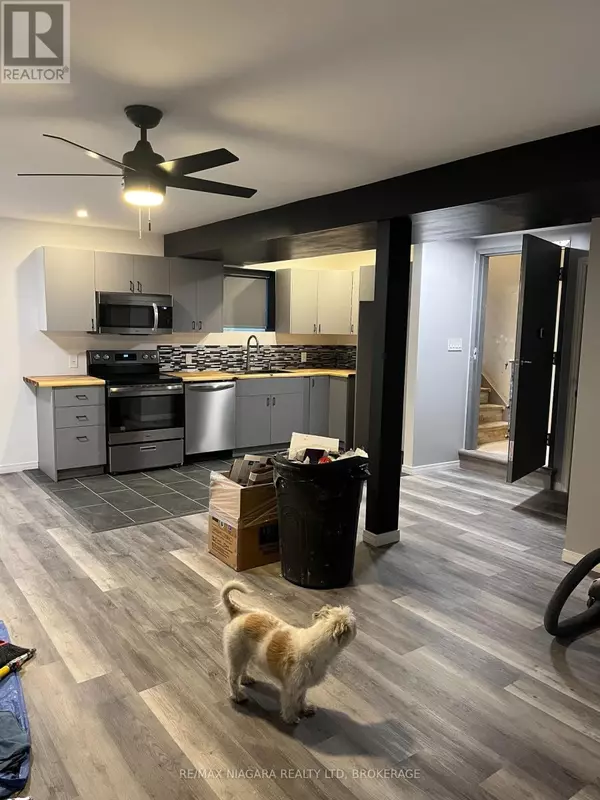 Niagara Falls (ascot), ON L2H3B4,7701 Cortina CRES #Lower