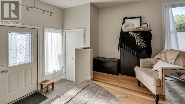 London East (east N), ON N5W4W1,226 RAINBOW AVENUE