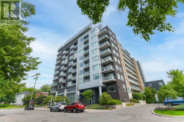 Ottawa, ON K1L8A7,7 Marquette AVE #309A