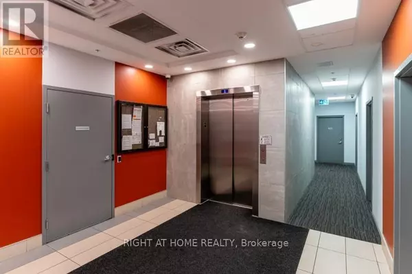 Hamilton (ainslie Wood), ON L8S3A1,77 Leland ST #520