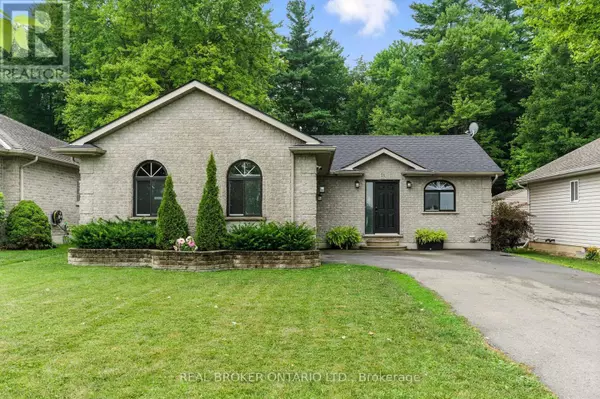 Norfolk (delhi), ON N4B2W5,53 HAWTREY ROAD