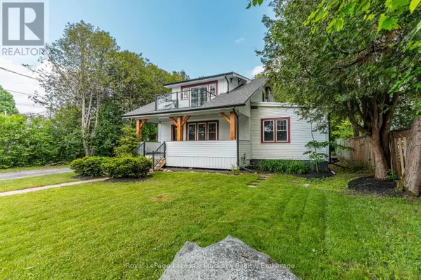 Lake Of Bays (mclean), ON P0B1A0,8 NORTH ROAD