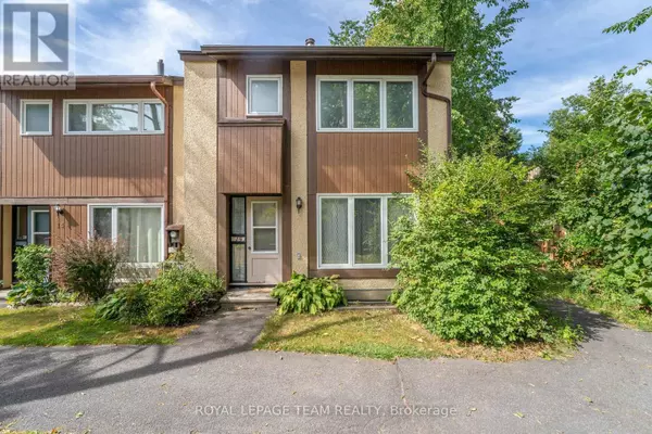 3691 Albion RD #15, Ottawa, ON K1T1P1