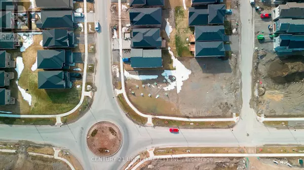 Peterborough (monaghan Ward 2), ON K9K0H6,19 YORK DRIVE