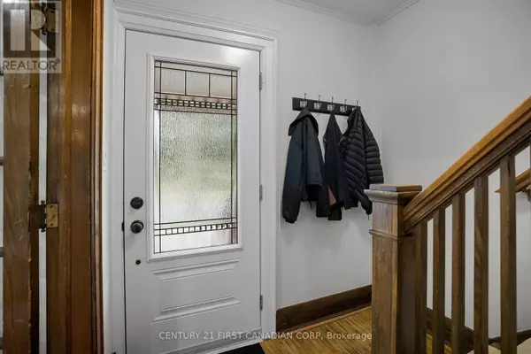 London South (south F), ON N6C4G6,214 LANGLEY STREET