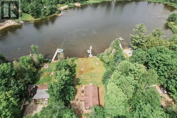 Armour, ON P0A1C0,893 RELATIVE ROAD