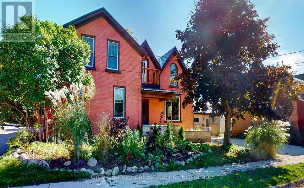 27-29 MAIN STREET E, Grey Highlands, ON N0C1H0