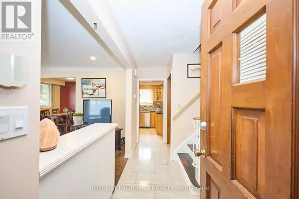 St. Catharines (lakeport), ON L2N2J1,551 GENEVA STREET