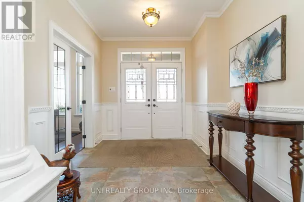 Ottawa, ON K2V0B8,454 CAVESSON STREET