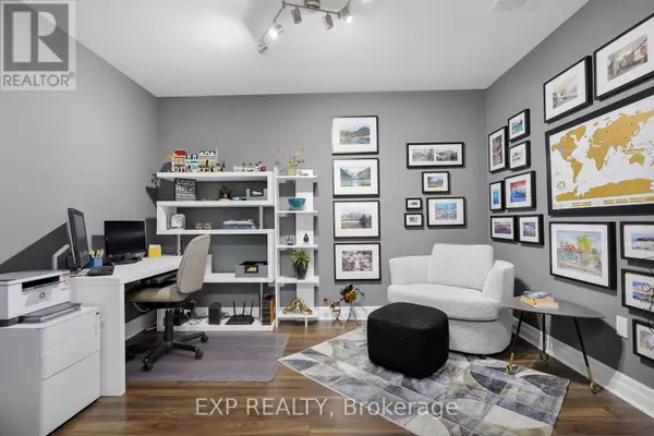 London North (north R), ON N5X0A6,260 VILLAGEWALK BLVD #709