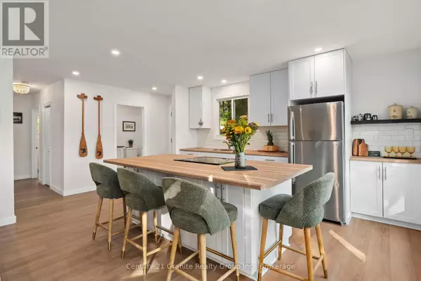 Minden Hills (minden), ON K0M2K0,2329 BLAIRHAMPTON ROAD