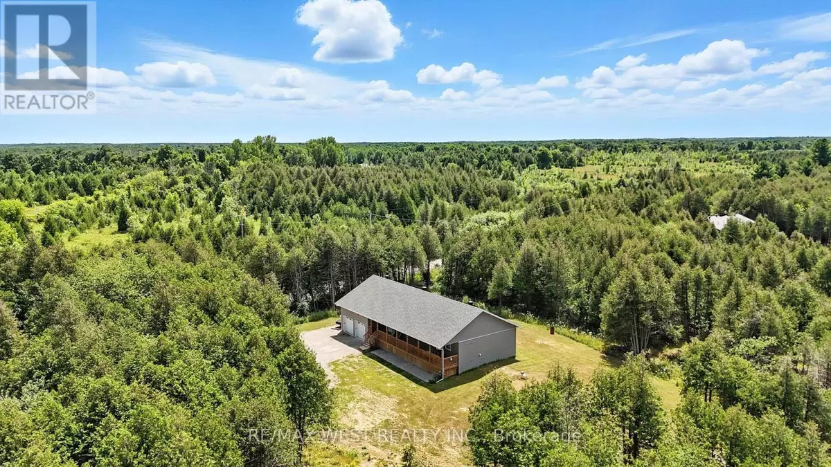 Elizabethtown-kitley, ON K0G1R0,11650 ROCKSPRINGS ROAD