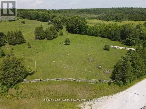 Lanark Highlands, ON K0G1K0,854 IRON MINE ROAD