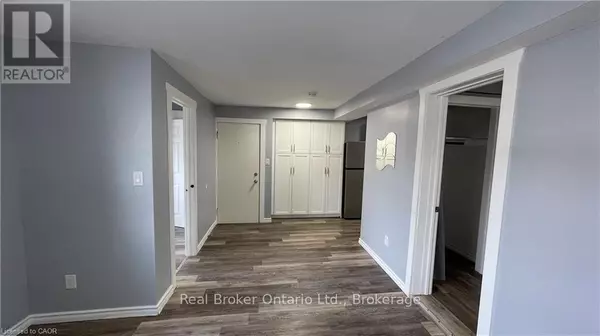 Hamilton (stinson), ON L8N1K6,468-476 MAIN STREET E