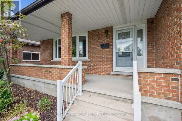 Guelph (junction/onward Willow), ON N1H6G8,21 HEATH ROAD