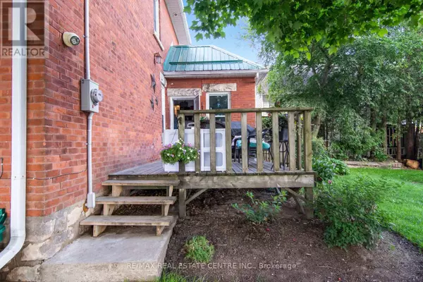 Shelburne, ON L9V3K1,132 FIRST AVENUE E