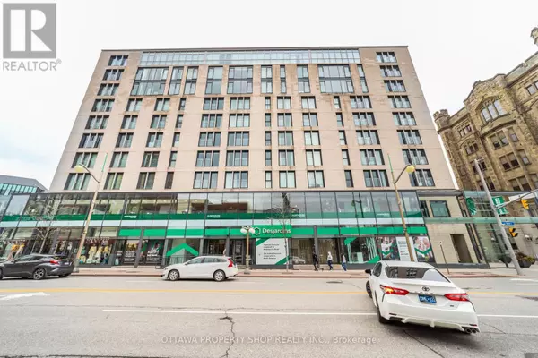 700 Sussex DR #403, Ottawa, ON K1N1K4