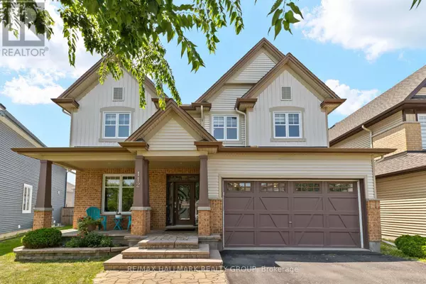 112 GRACEWOOD CRESCENT, Ottawa, ON K1T0J5