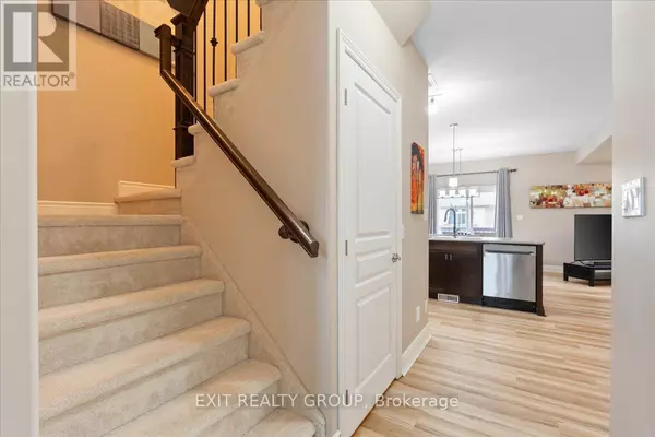 Belleville (thurlow Ward), ON K8N0E3,82 MOUNTAIN ASH DRIVE