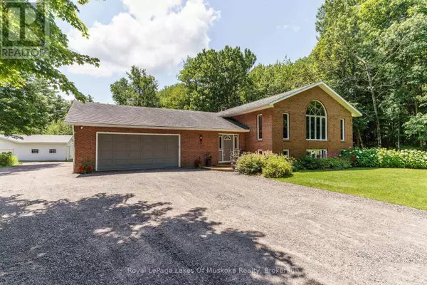 Gravenhurst (morrison), ON P0E1G0,1020 AMELIA CRESCENT