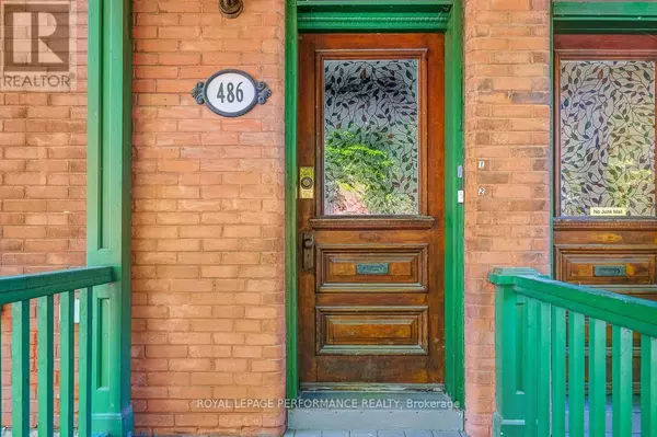 Ottawa, ON K1R5H3,486-488 LISGAR STREET