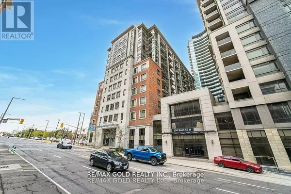 Hamilton (central), ON L8P1H8,150 Main ST West #806