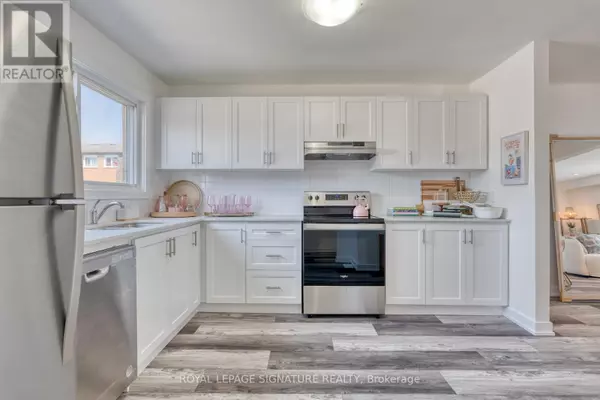 20 Anna Capri DR #Unit 26, Hamilton (templemead), ON L8W1M6