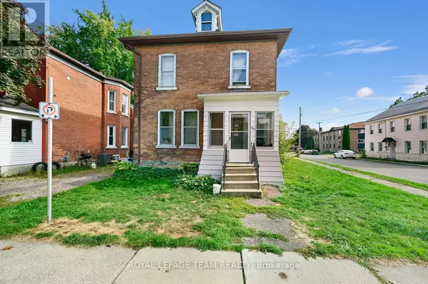 Prescott, ON K0E1T0,395 HENRY STREET W