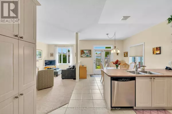 Cobourg, ON K9A5X9,745 PRINCE OF WALES DRIVE