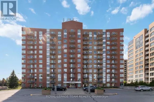 120 GRANT CARMAN DR #801, Ottawa, ON K2E1C8