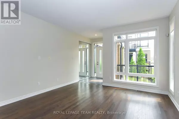 Ottawa, ON K4M0G7,200 Pembina Private #28