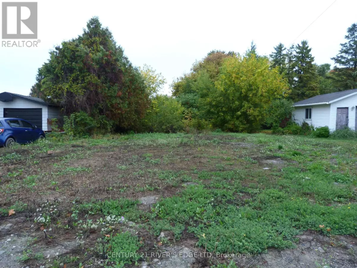 North Dundas, ON K0E1W0,10605 MAIN STREET