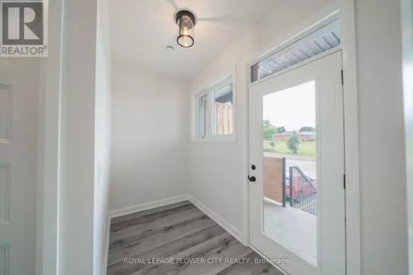 Wellington North (mount Forest), ON N0G2L2,440 Wellington ST #20