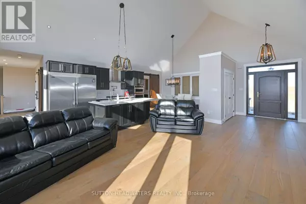 Amaranth, ON L9W0M6,374170 6TH LINE S