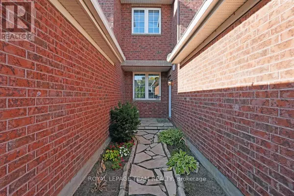 Ottawa, ON K2C4C7,13 GRAMMERCY PARK