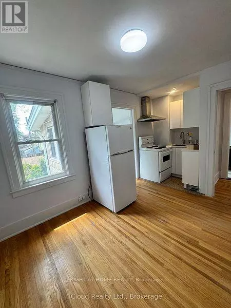 Windsor, ON N8X1R6,1395 Dougall AVE #2