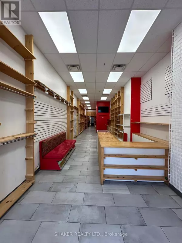 Ottawa, ON K1S3W2,857B BANK STREET