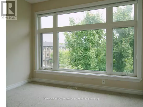 Ottawa, ON K2J5Z7,135 WILD SENNA WAY