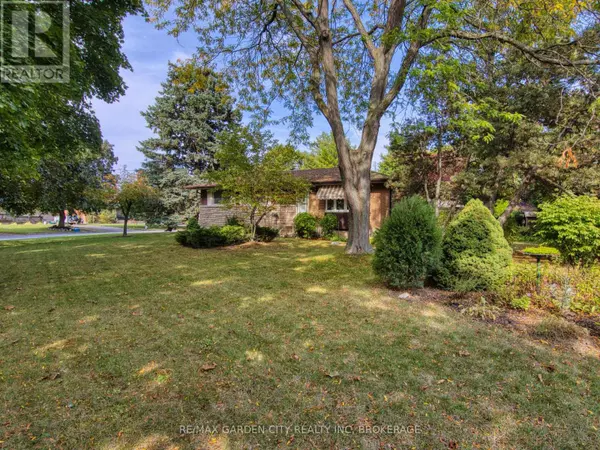 St. Catharines (bunting/linwell), ON L2M2V3,32 VIKING DRIVE