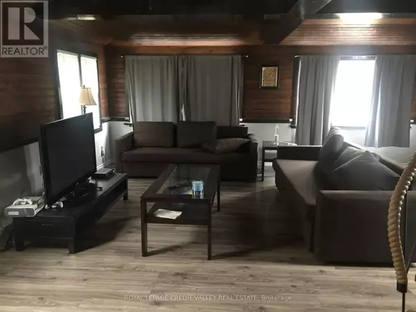 Port Colborne (sherkston), ON L3K5V3,729 SILVER BAY ROAD