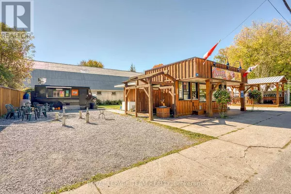 Mississippi Mills, ON K0A2X0,111 WABA ROAD